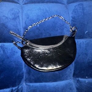 Black Chain clutch